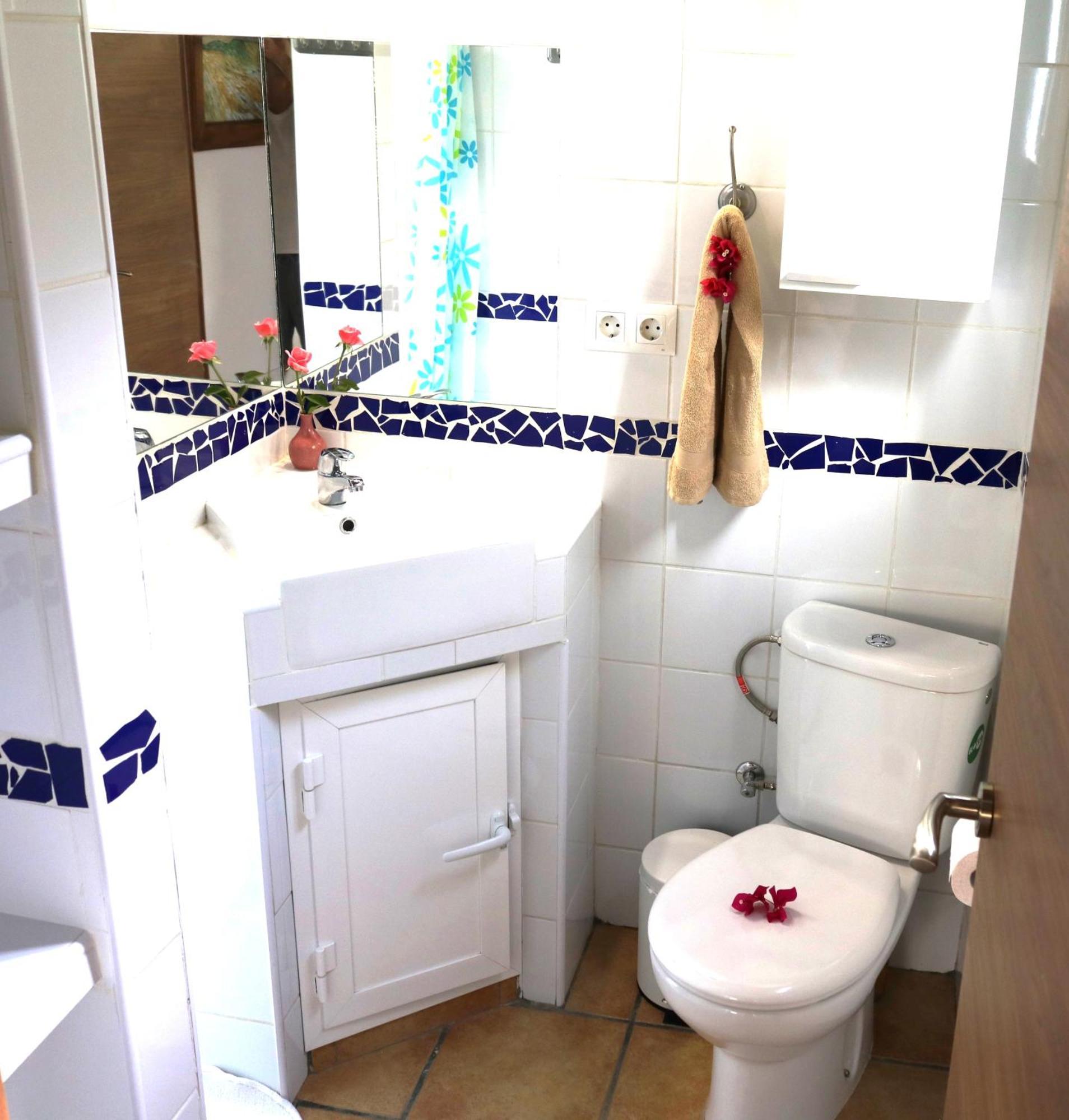 Private Detached Chalet With Own Jacuzzi Mi Dushi Tolox Luaran gambar